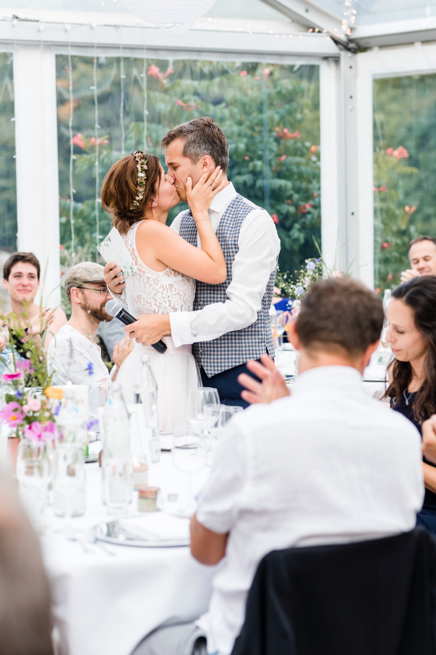Brautpaar bei der Hochzeitsfeier in Bregenz am Gebhardsberg