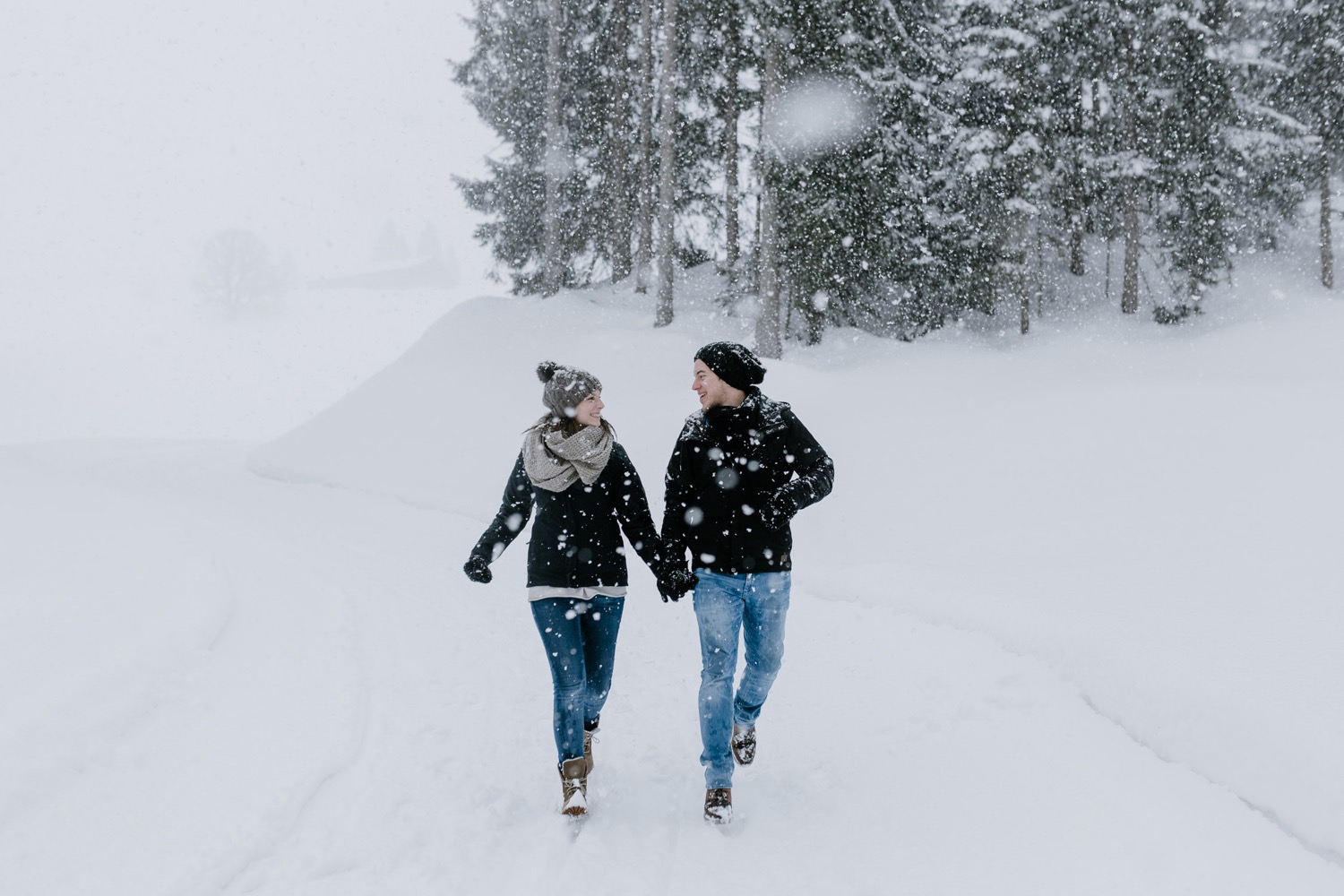 Paarshooting bei Schnee in der Schetteregg