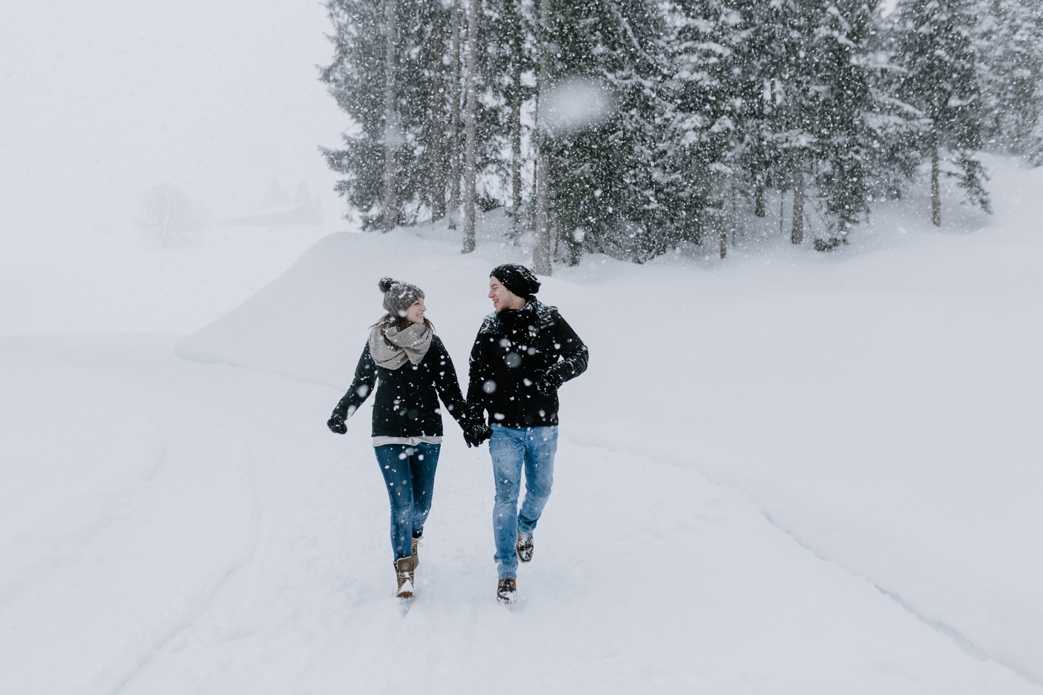 Fotos im Schnee in der Schetteregg im Bregenzerwald