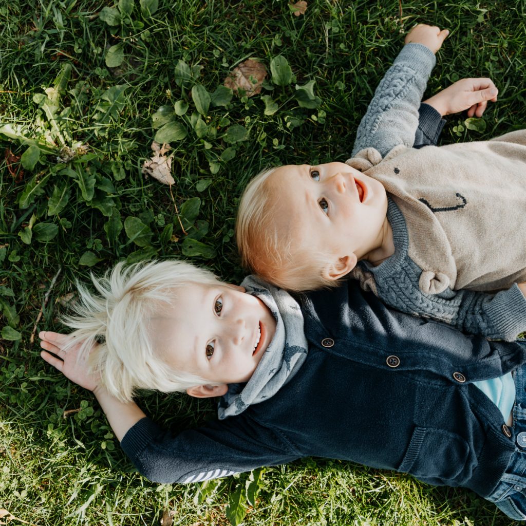 Geschwisterportrait Vorarlberg